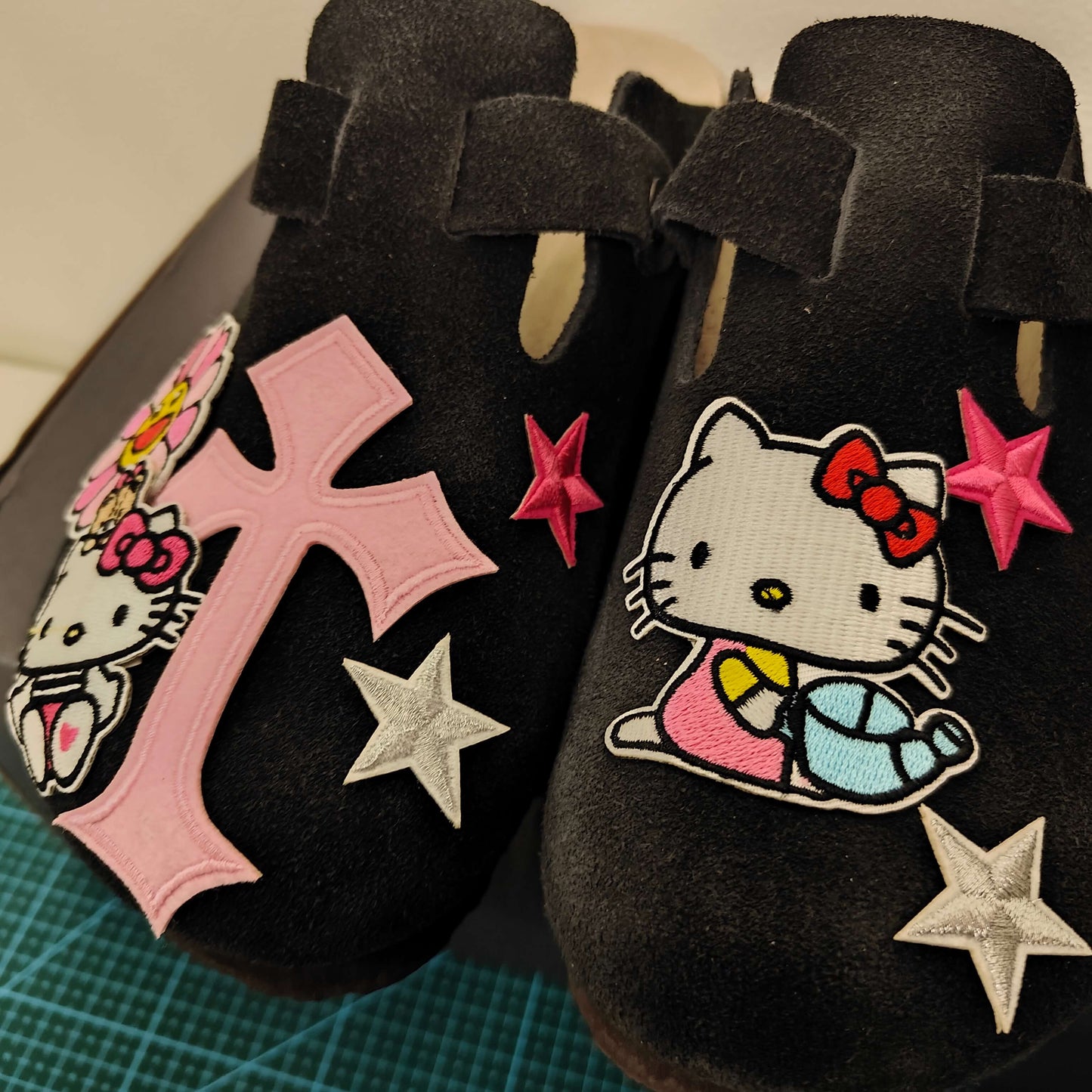 Black Kitty Design v2 Clogs