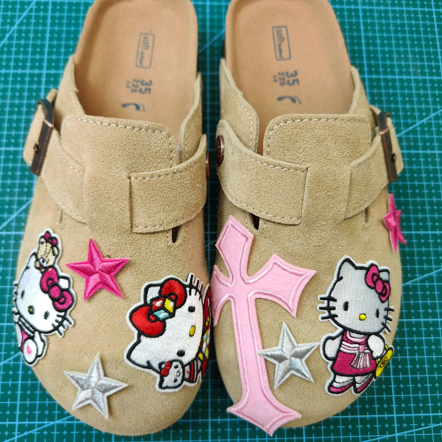 Khaki Kitty Design Clogs