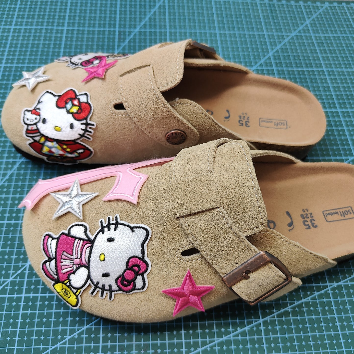 Khaki Kitty Design Clogs